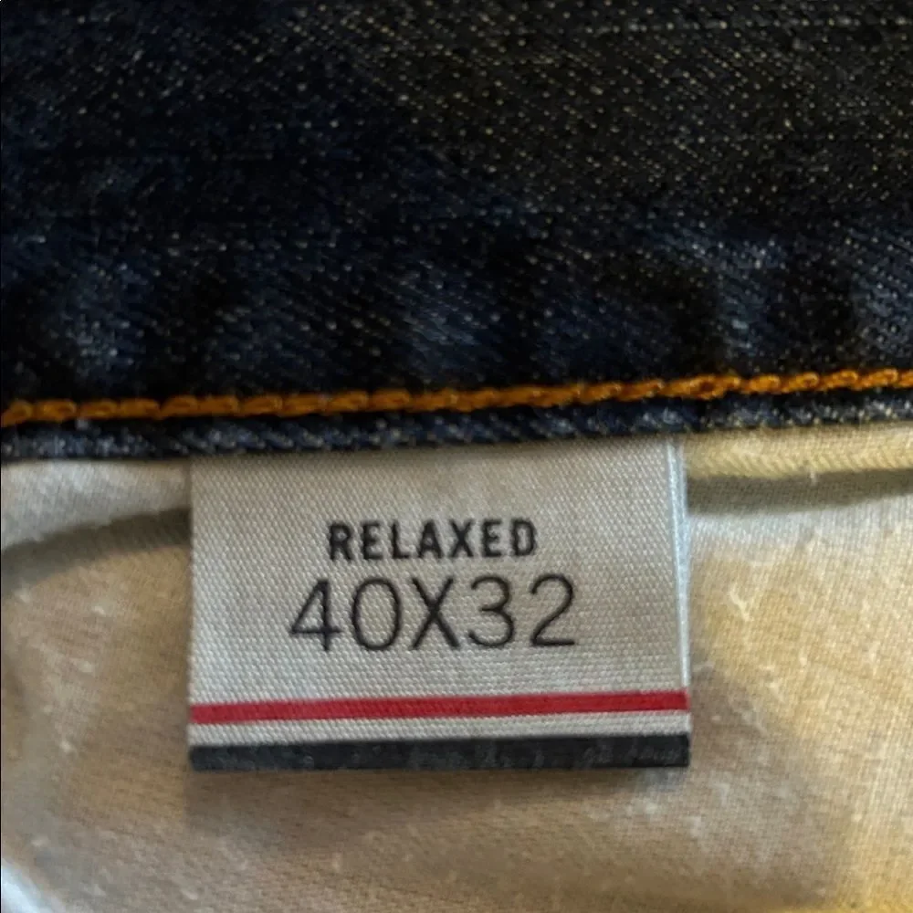 Tommy Hilfiger preowned excellent